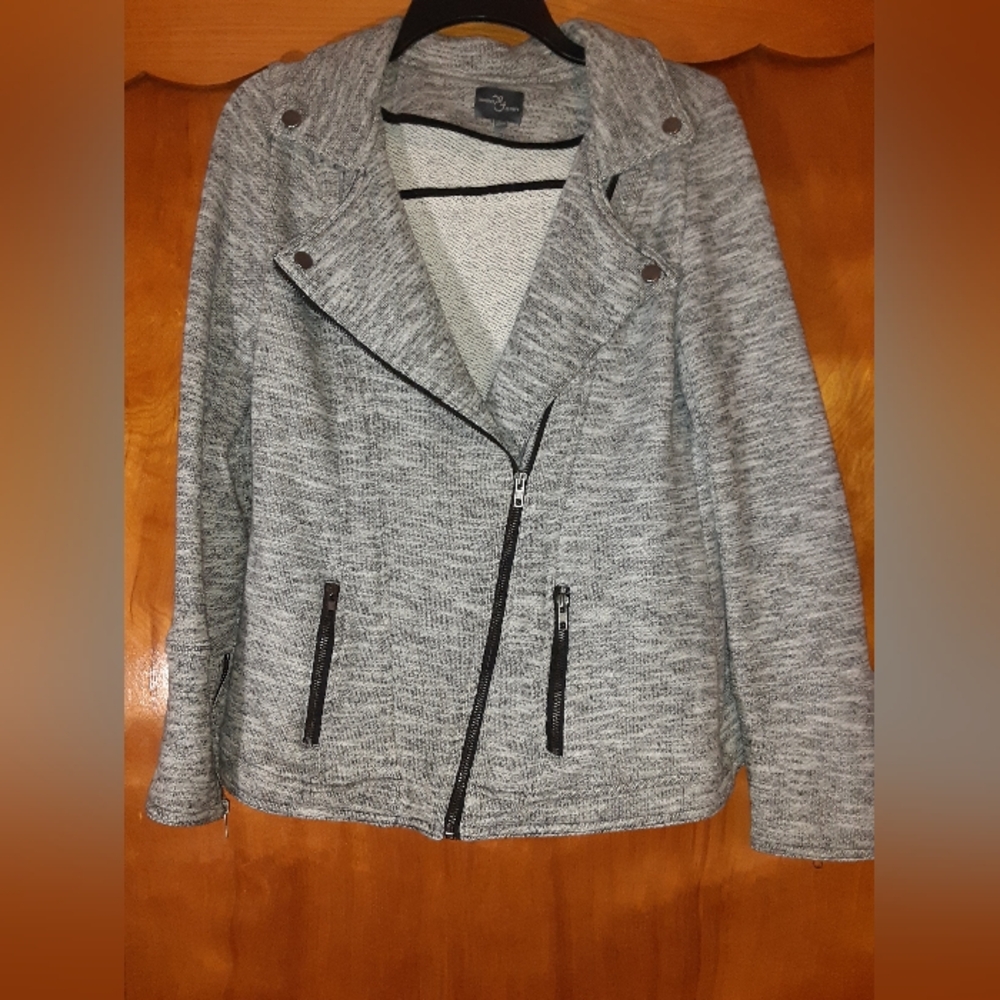Gray Zip-Up Jacket with Black Accents